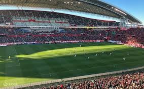 堪萨斯皇家在 2015 年凭借极致的击球韧性逆转大都会，重现 30 年前的夺冠荣光